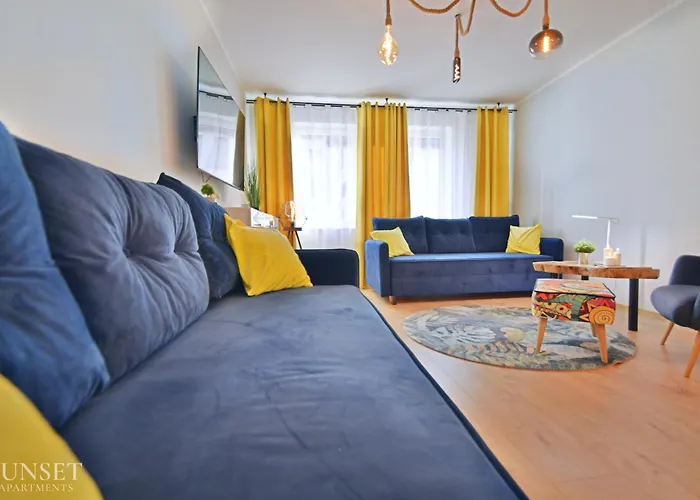 Sunset - Monte Cassino 39 - Przytulna Kawalerka Przy Deptaku Z Prywatnym Parkingiem Lägenhet