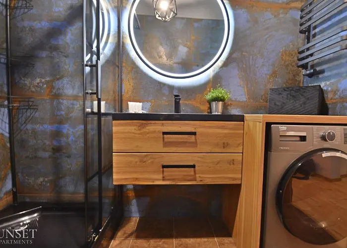 Sunset - Monte Cassino 39 - Przytulna Kawalerka Przy Deptaku Z Prywatnym Parkingiem Lägenhet