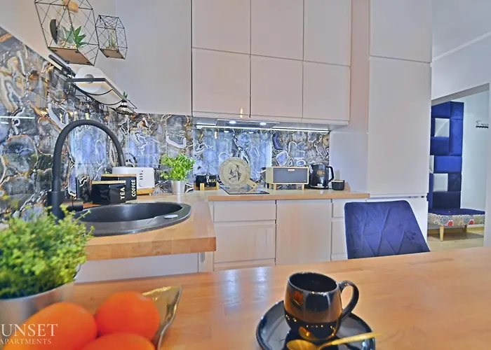 Sunset - Monte Cassino 39 - Przytulna Kawalerka Przy Deptaku Z Prywatnym Parkingiem