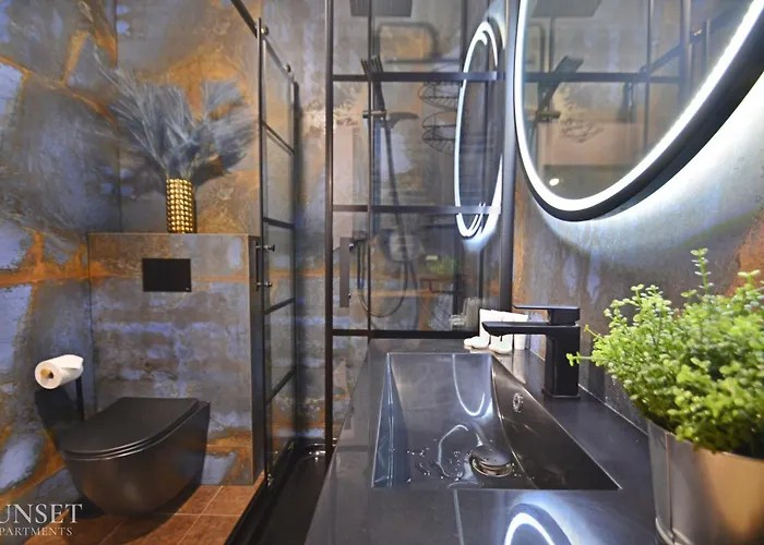 Lägenhet Sunset - Monte Cassino 39 - Przytulna Kawalerka Przy Deptaku Z Prywatnym Parkingiem Świnoujście